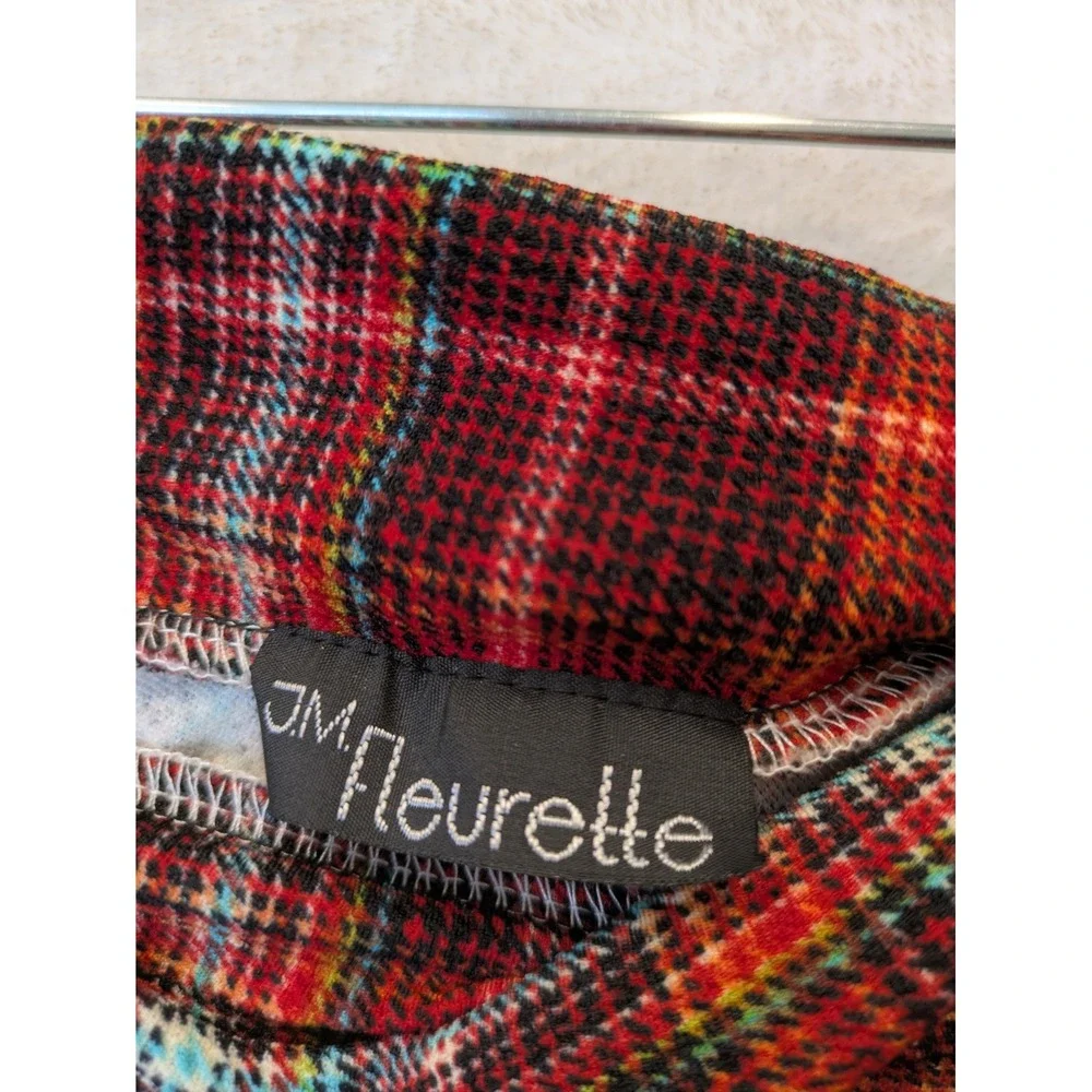 JM Fleurette Circle Skirt Women's Small Red‎ Plaid Tartan Academic Flare Knee